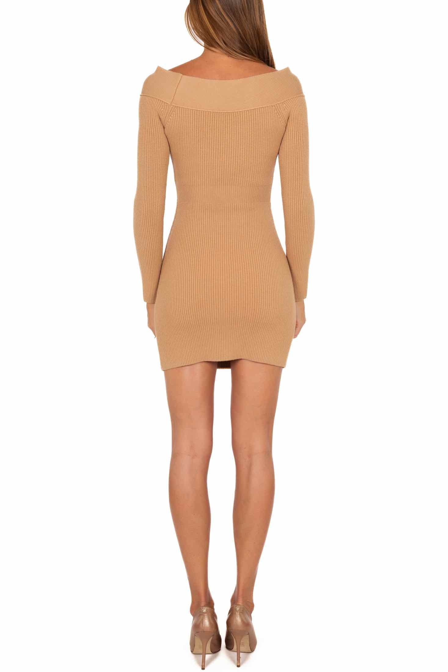 Elisabetta Franchi abito robe manteau in maglia cammello