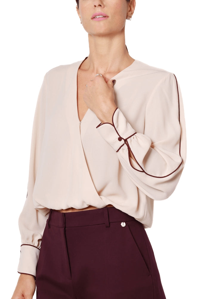 Liu Jo Black blusa scollo incrociato in crÈpe beige