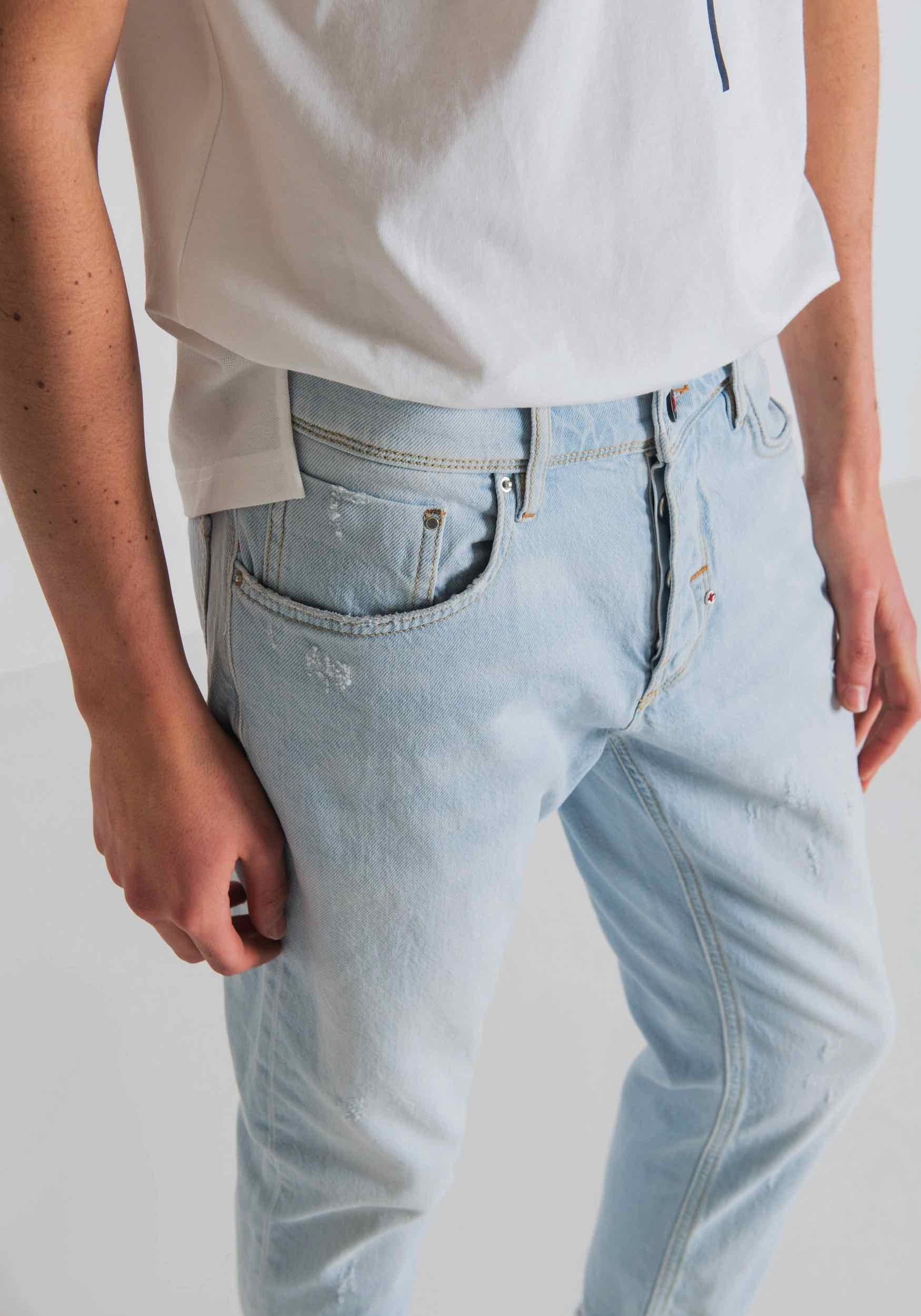 Essedi jeans tappered in tela denim stretch azzurro