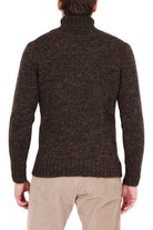 Outfit maglia uomo dolcevita misto alpaca marrone