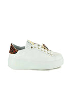 Gio sneakers donna in pelle con gioiello bianco